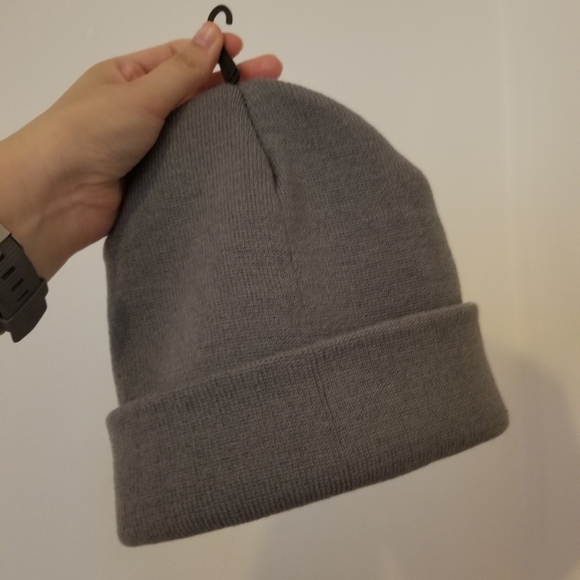 🧢 UO Knit Beanie - Picture 1 of 2
